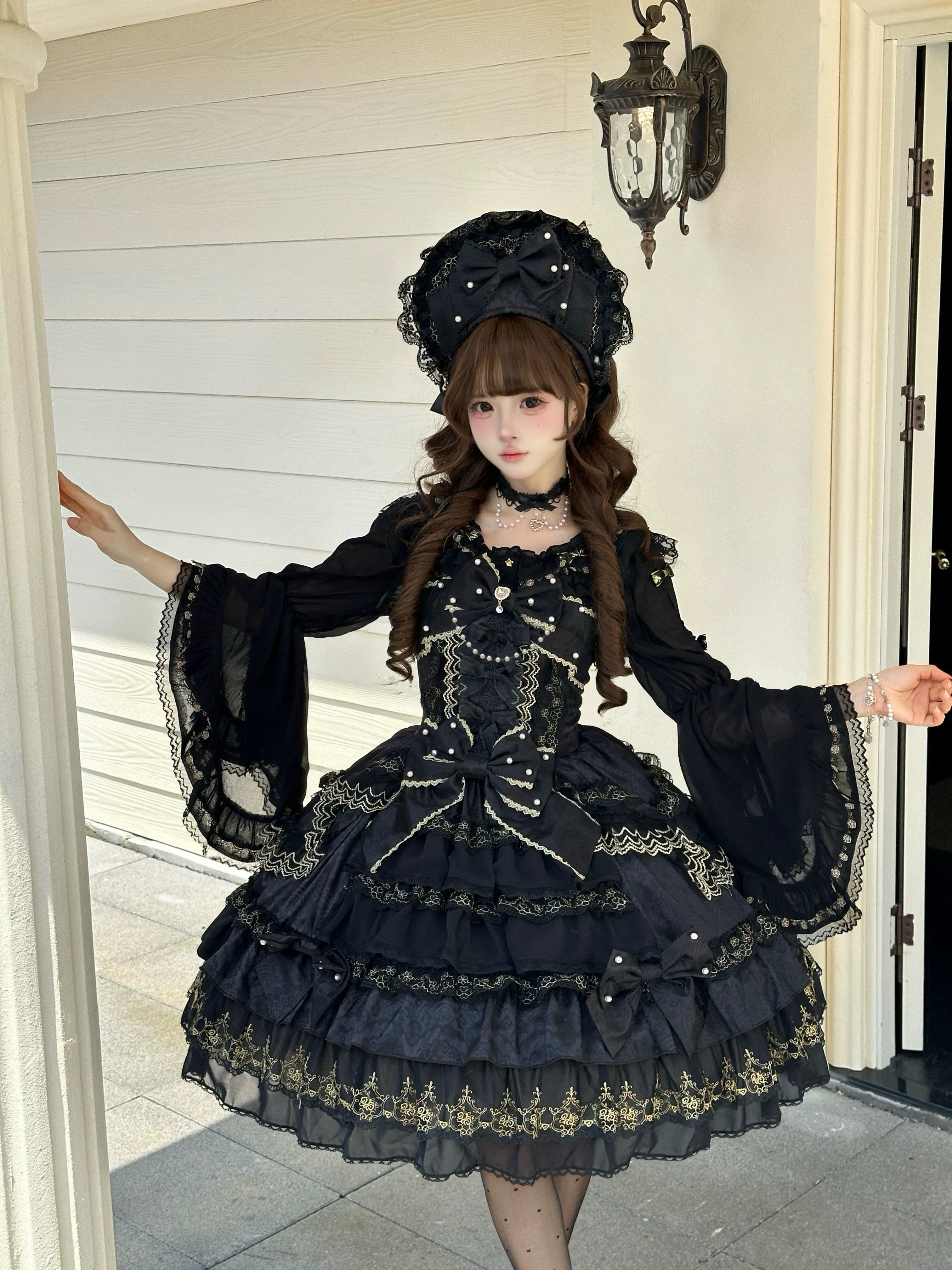 Slumbering Pearl Curtain - Sweet Lolita JSK Dress, Pearl Bows and Layered Lace