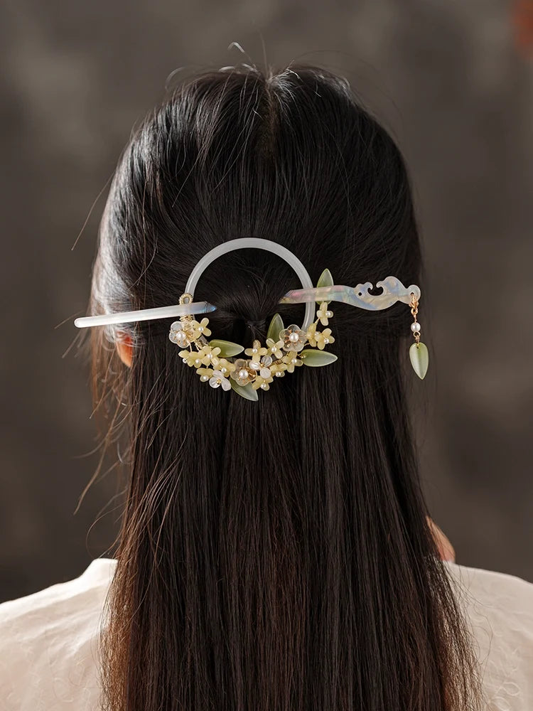 Back Hair Pin: Snow Lotus