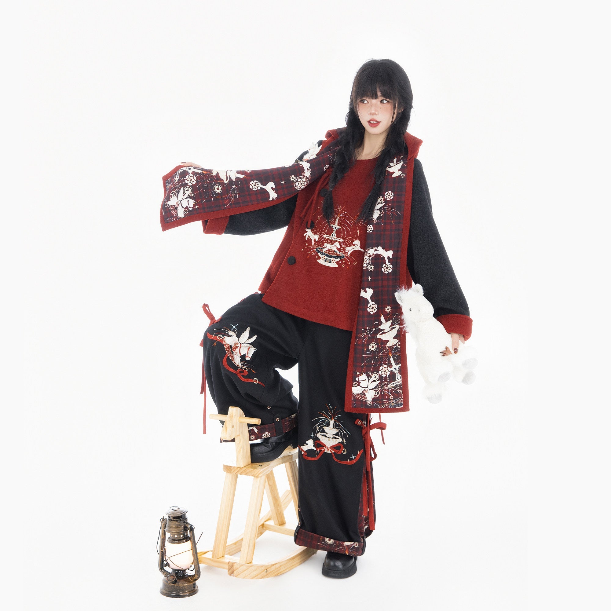 Modern Ming Dynasty Chinese New Year Festival Hanfu | Star Wish Pegasus 星愿天马