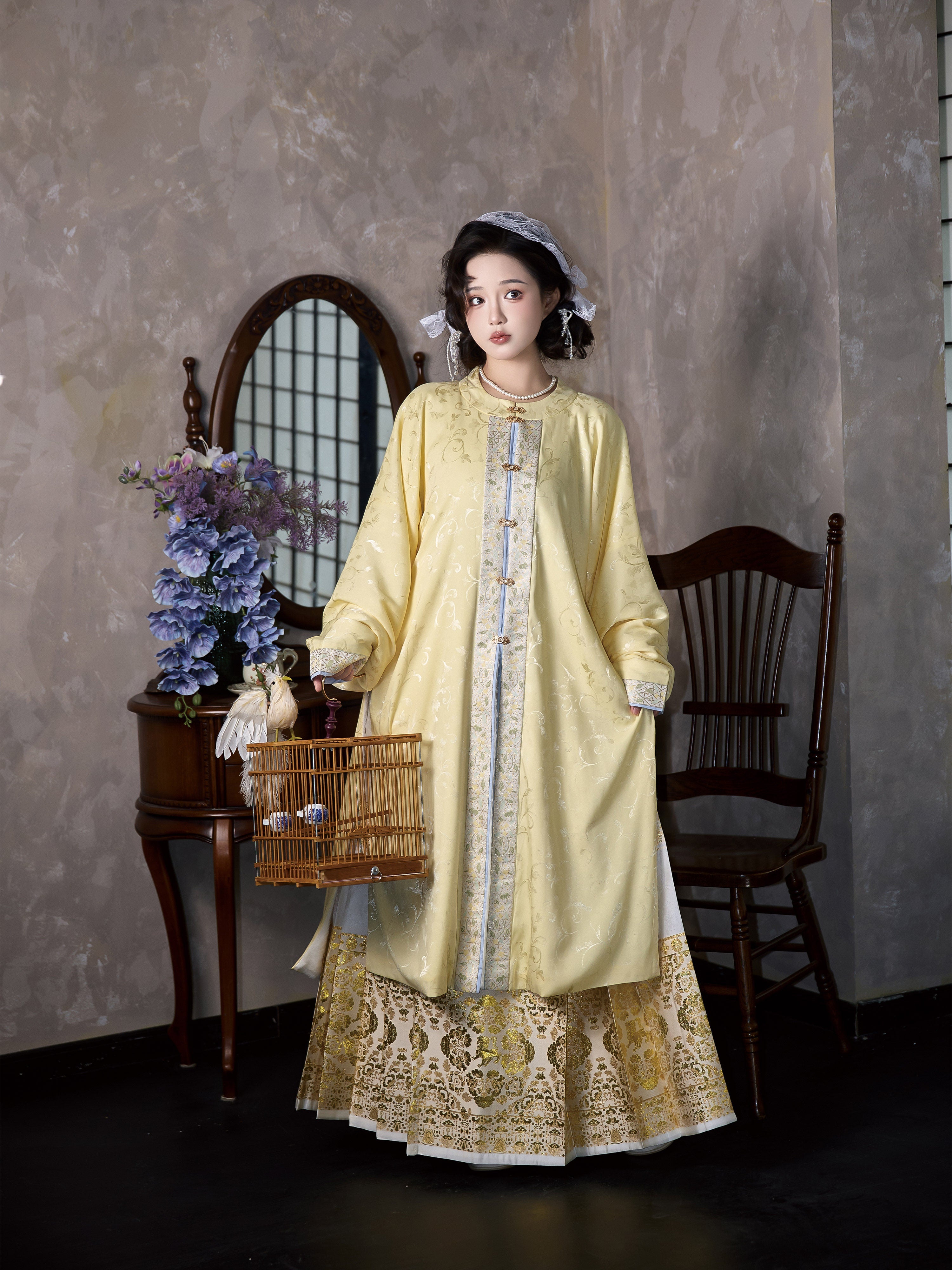 Ming Dynasty Round Neck Long Jacket with Fleece | Mulan 木兰