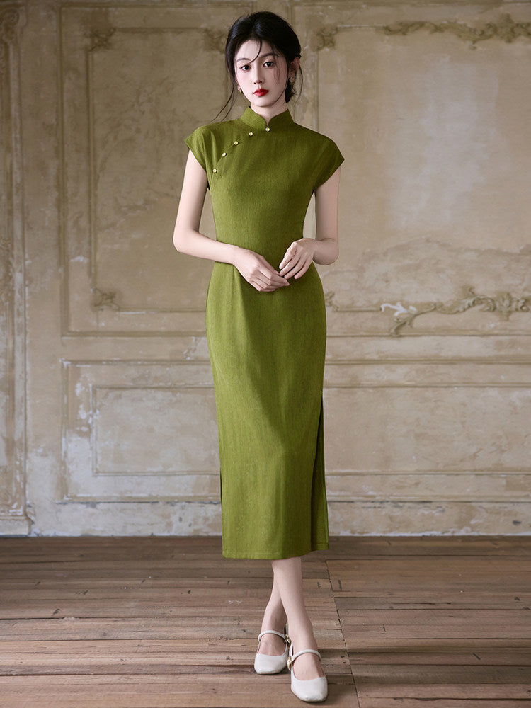 Short Sleeve Midi Cheongsam | Peridot
