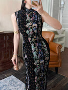 Hua Jiandao 花间道 Path Among the Flowers Modernized Sleeveless Striped Floral Qipao
