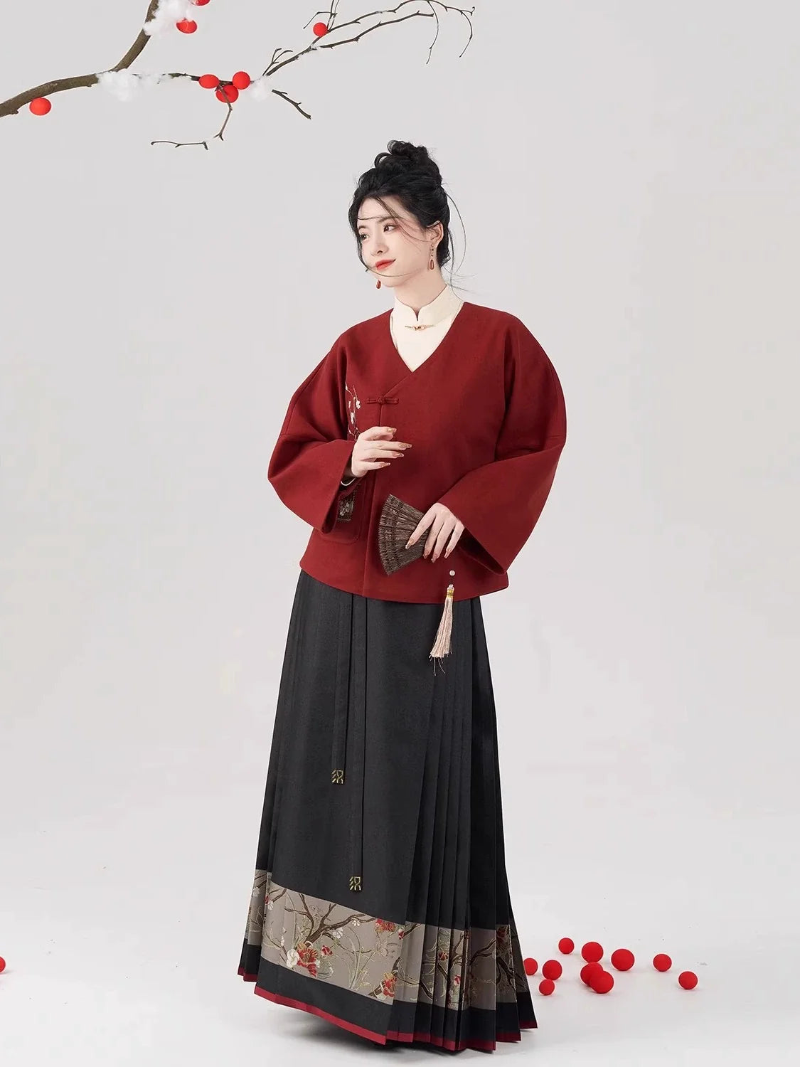 Ming Dynasty Modern Hanfu for Chinese New Year Festivals - Blessing Branch 福枝