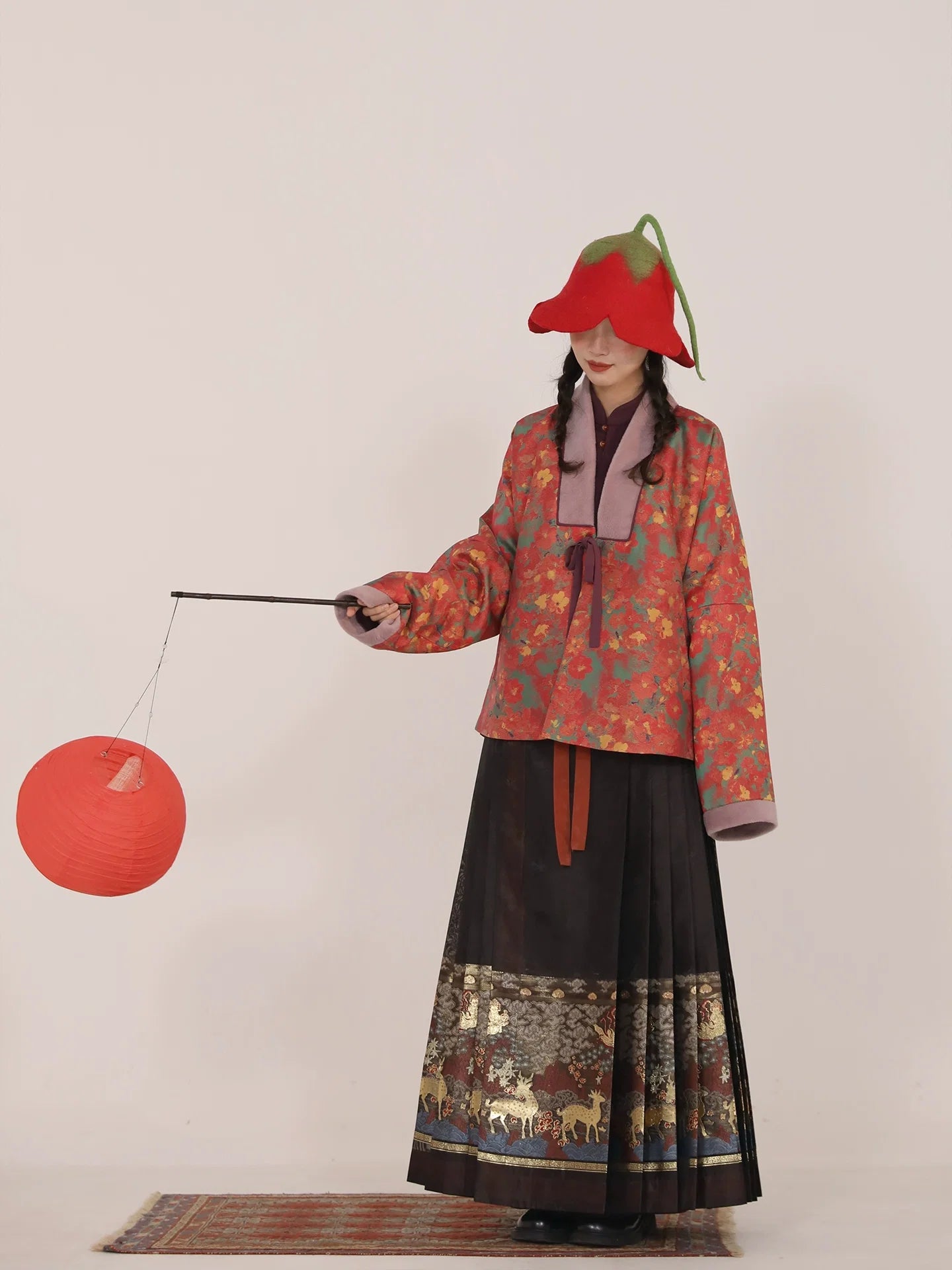Song Chi 松弛 Relaxed Fit Modernized Ming Dynasty Padded Floral Duijin Ao Winter Coat & Deer Mamian Skirt Set