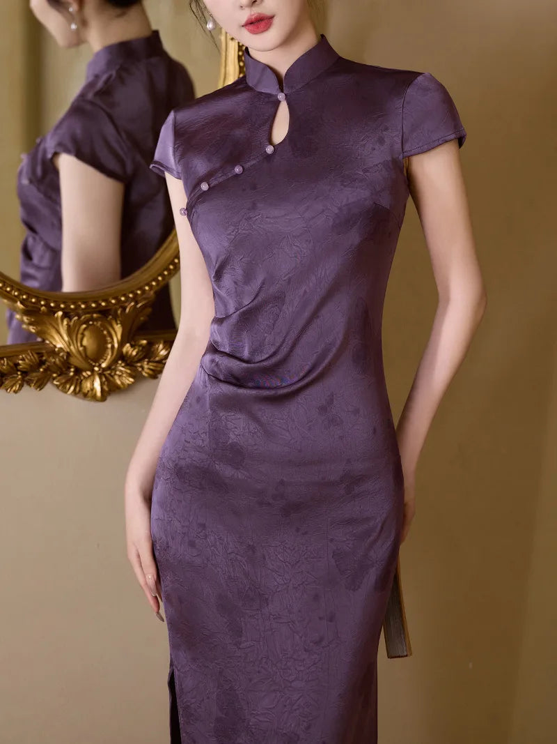 Purple Qipao Dress with slim waist design and modern Chinese elegant style