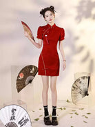 Elegant Qipao Dress Red – Modern Chinese Wedding and Party Dress