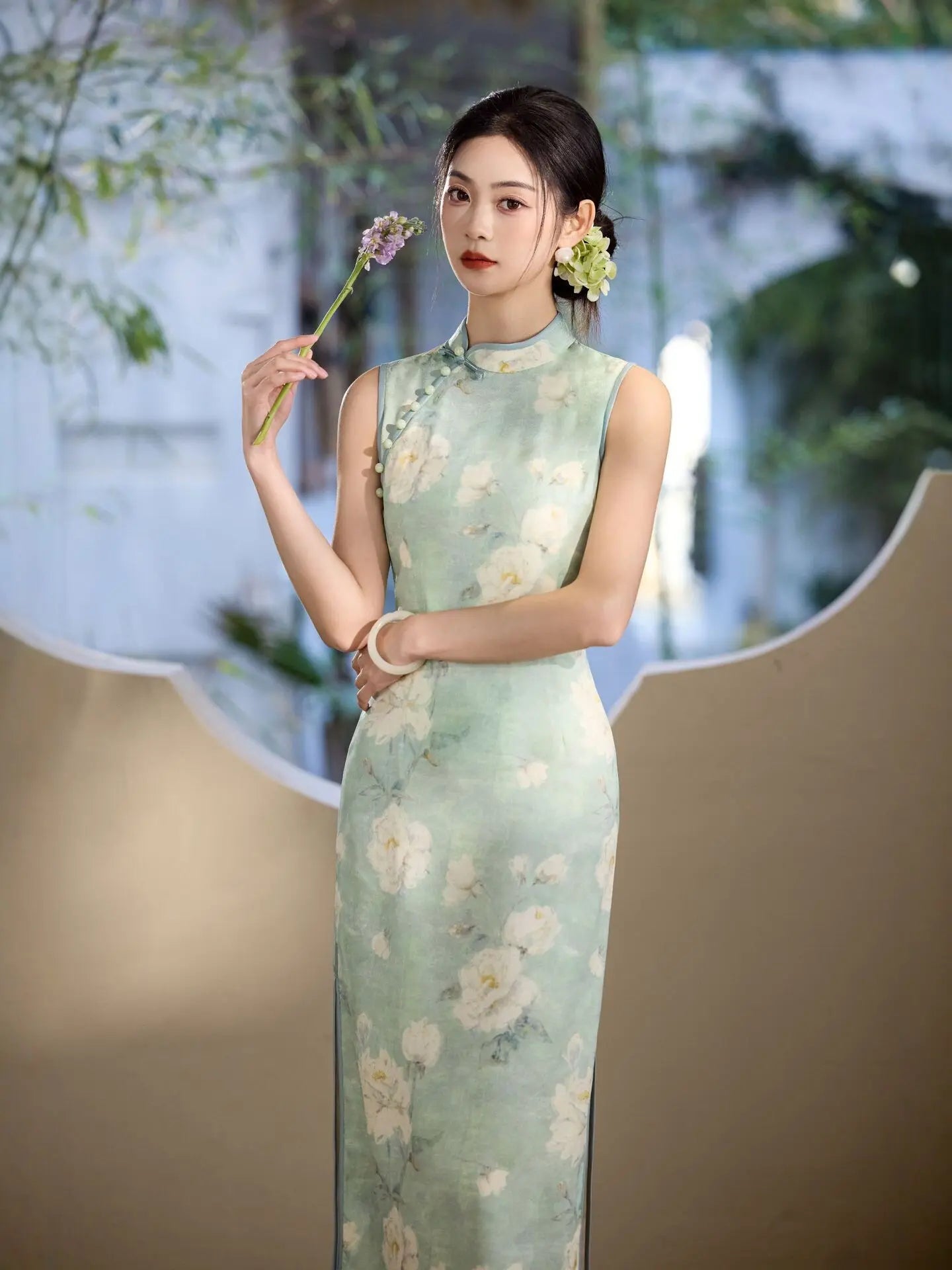 Sage Green Floral Neo-Chinese Sleeveless Qipao Dress