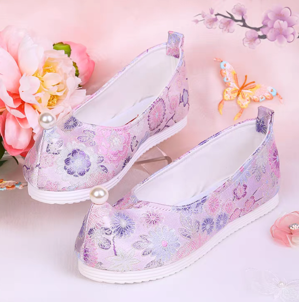 Lilac Traditional Chinese Hanfu Shoes