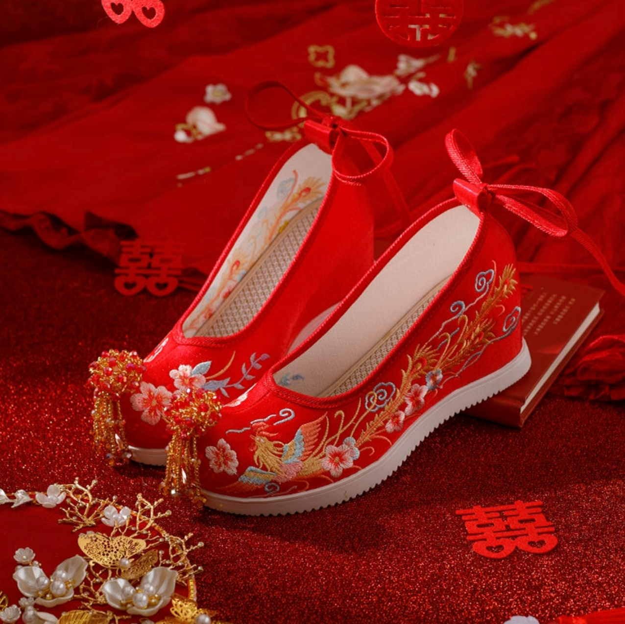 Fengli Traditional Chinese Bridal Hanfu Shoes