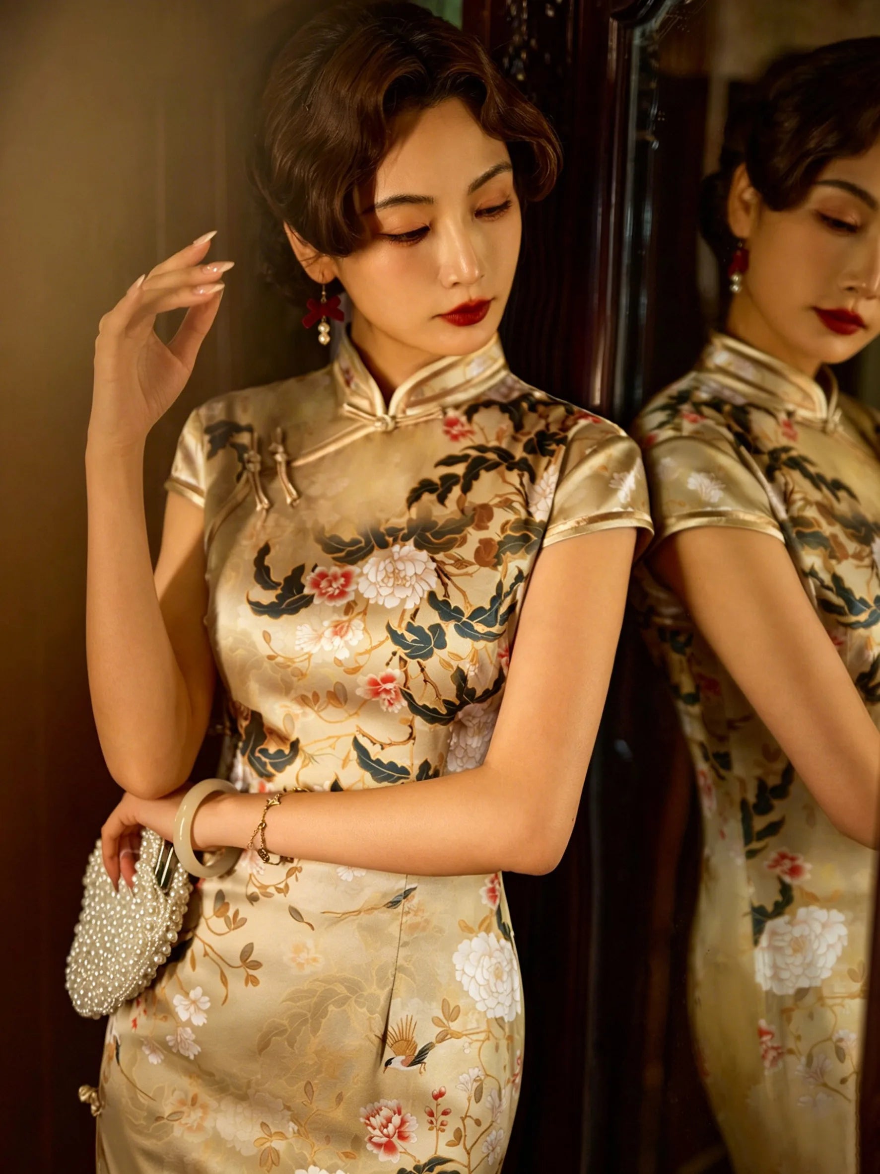 Silk Qipao yellow silk cheongsam elegant formal dress for women banquet and celebration outfit
