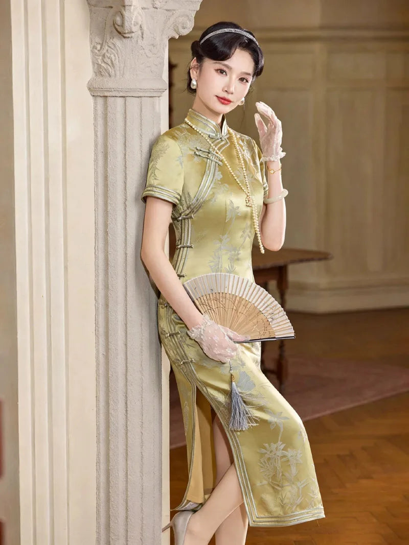 Silk Qipao yellow silk cheongsam elegant formal dress for women banquet and celebration outfit