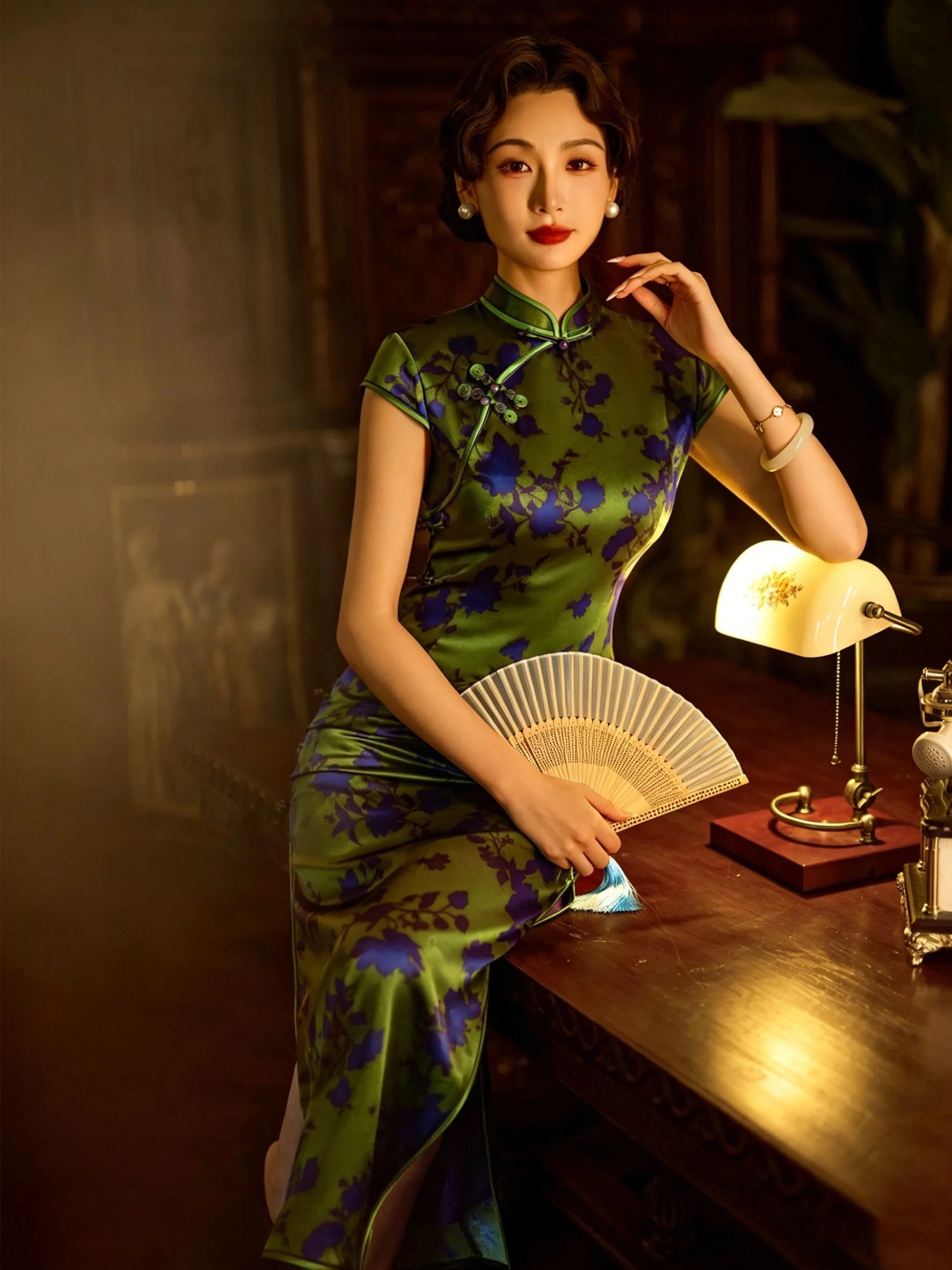 Silk Qipao Dress green silk cheongsam elegant women dress with mandarin collar and vintage design
