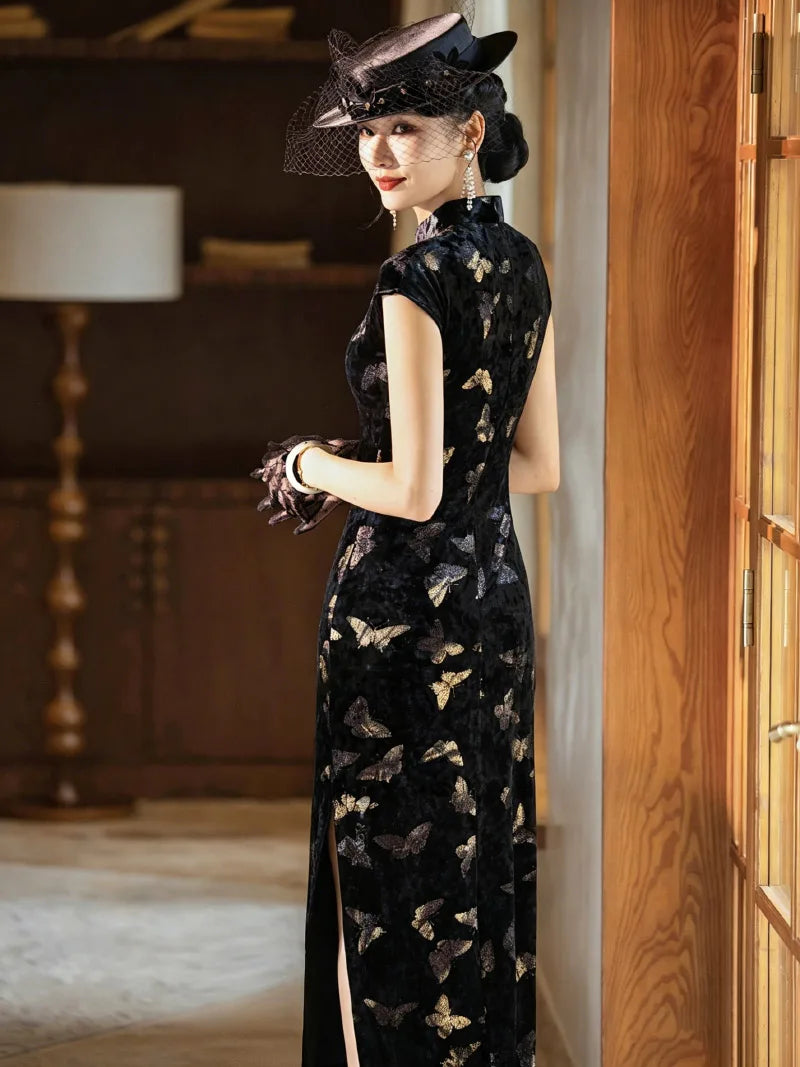 Velvet Cheongsam black vintage Shanghai dress with mandarin collar and elegant fitted silhouette