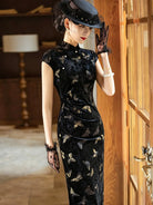Velvet Cheongsam black vintage Shanghai dress with mandarin collar and elegant fitted silhouette