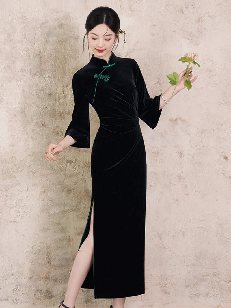 Waist-Ruched Black Long Flare Sleeve Velvet Qipao With Greem Trim