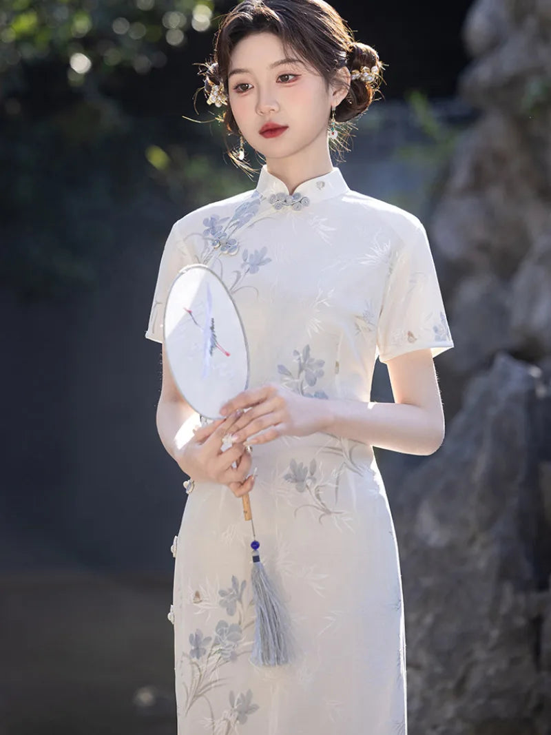 White Qipao Dress with modern Chinese style, stand collar and elegant slim silhouette