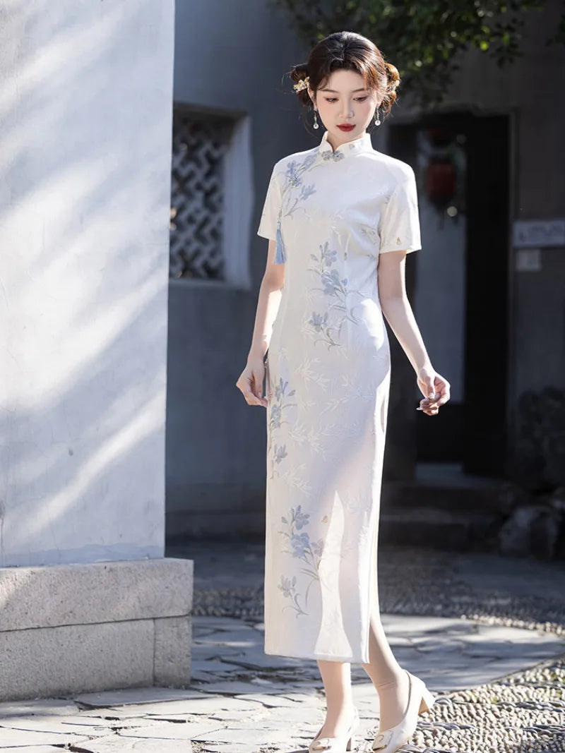 White Qipao Dress with modern Chinese style, stand collar and elegant slim silhouette