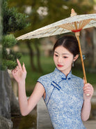 Sleeveless, silk blue midi Cheongsam