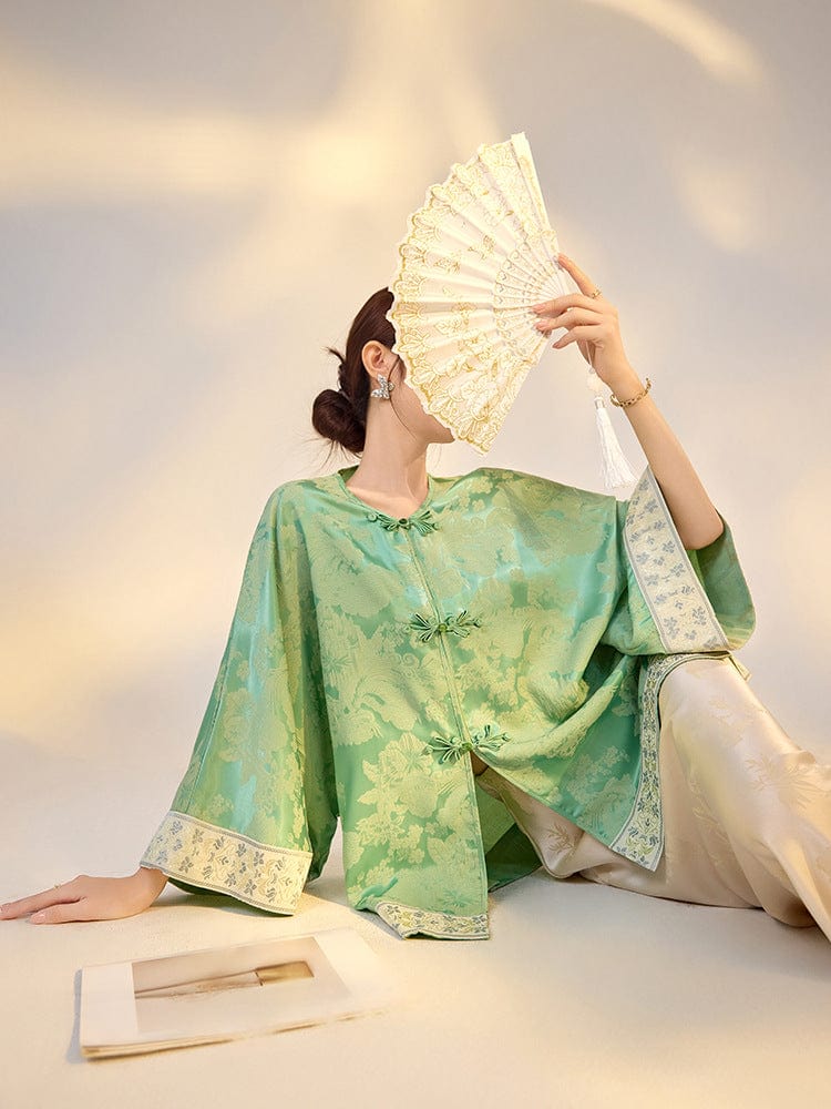Premium Loose-Fitting Qipao coat with flared sleeves