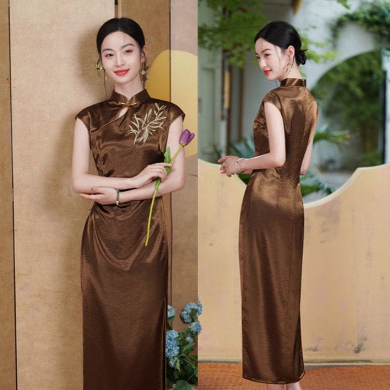 Leaf embroidery, New Chinese style(新中式), satin long Cheongsam