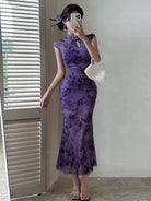 New Chinese style (新中式), petit size，mermaid long Cheongsam