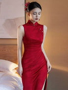Sleeveless, floral jacquard midi Cheongsam