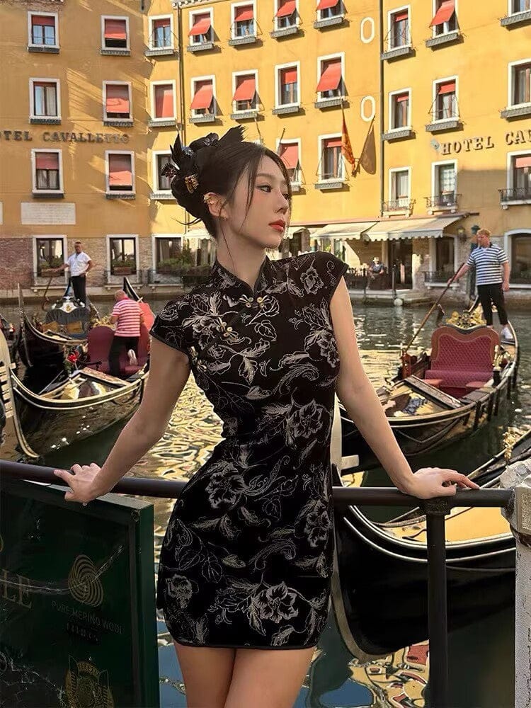Floral pattern, short Cheongsam with cap sleeves
