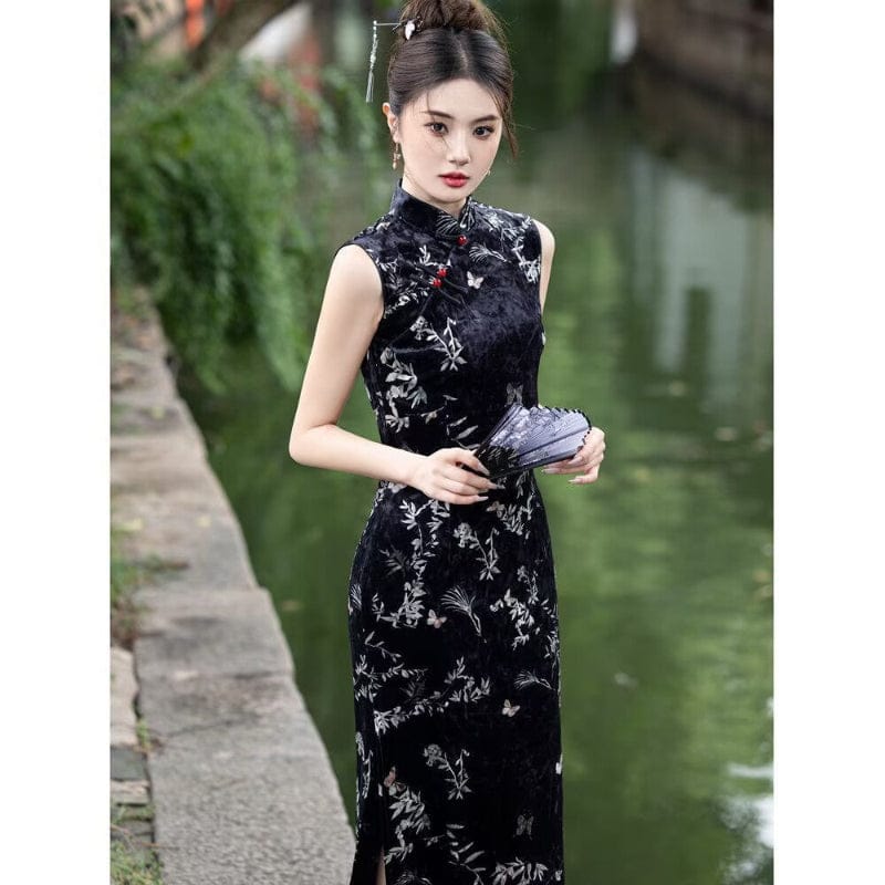 Tier Elegance butterfly and floral pattern long Cheongsam