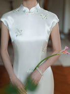 Isabella High-End Floral Embroidery Long Cheongsam