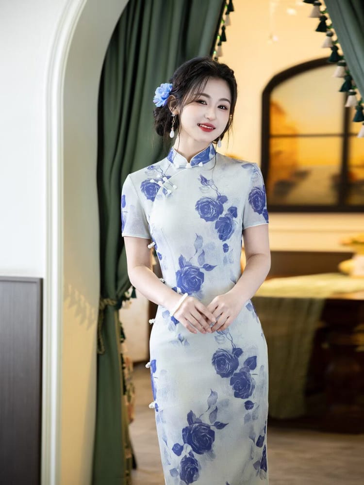 Alandria Floral midi Cheongsam