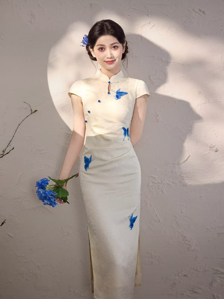 Delightful Beauty Butterfly print midi Cheongsam