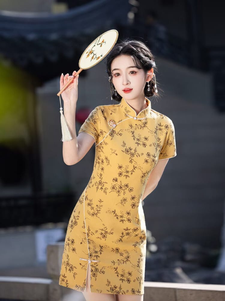 Zoe Vintage Scattered Floral Print Mini Qipao Dress