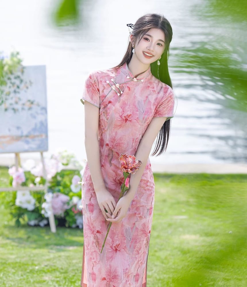 Lily Floral Print Midi Cheongsam