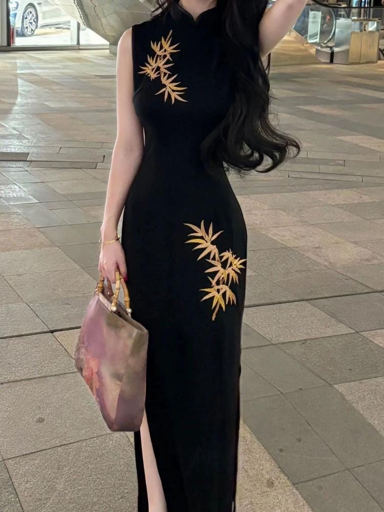 New Chinese style (新中式), gold bamboo leaf pattern, long Cheongsam