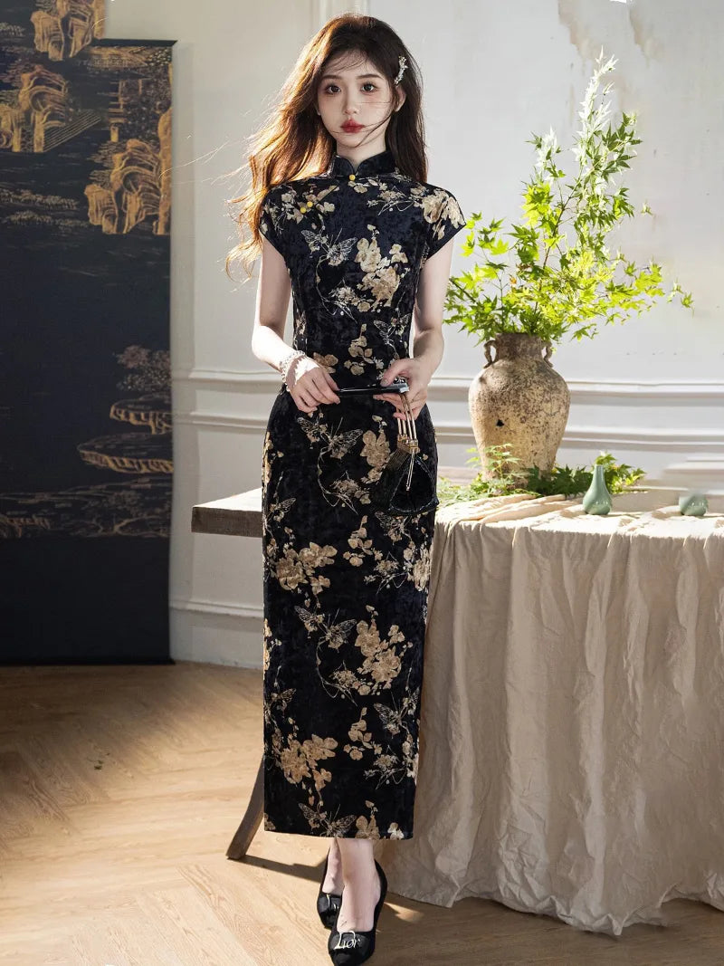 Black and Gold Qipao with vintage velvet short sleeves and slim fit design