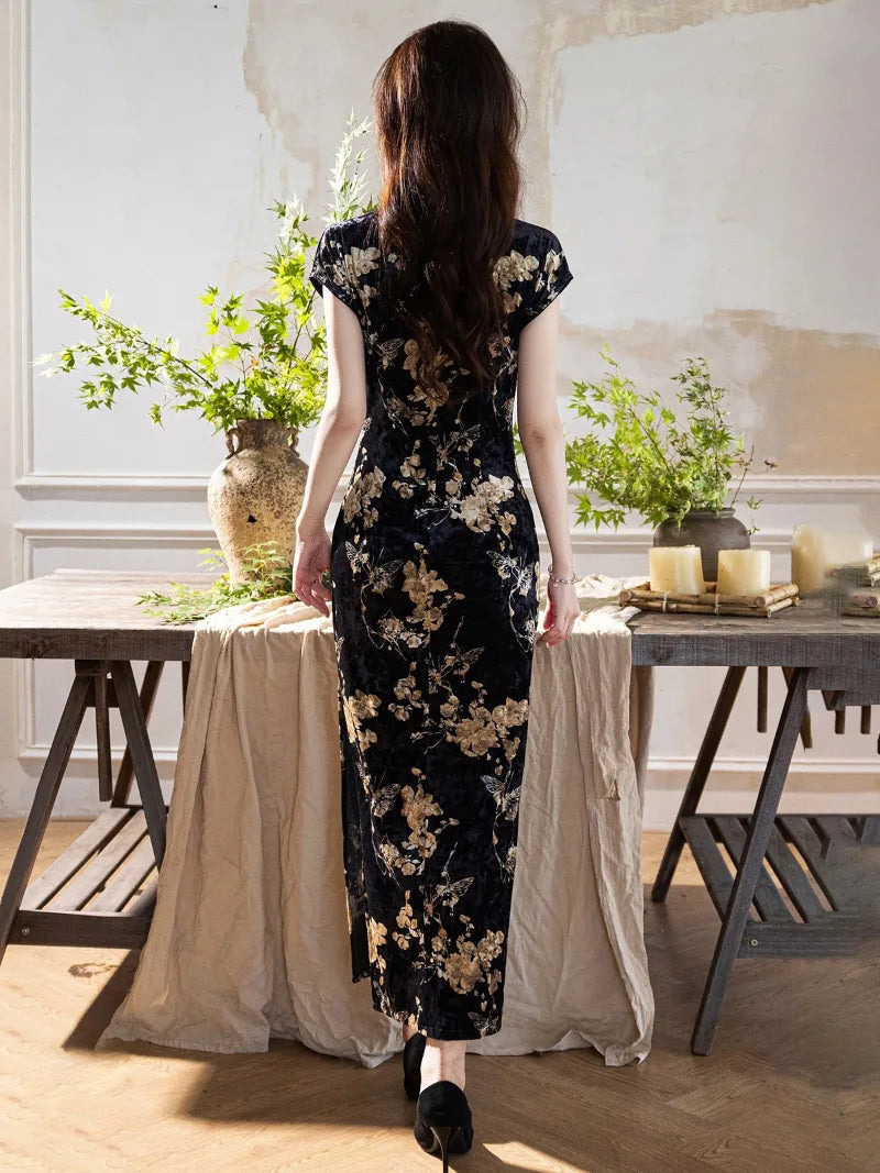 Black and Gold Qipao with vintage velvet short sleeves and slim fit design