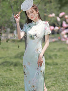 Elegant chinese cheongsam qipao long summer dress with vintage Republic style and refined modern elegance for daily wear