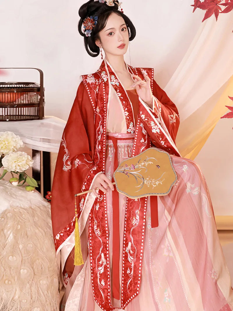 Chinese clothes traditional Song dynasty Hanfu with ornate xiapei and ruqun