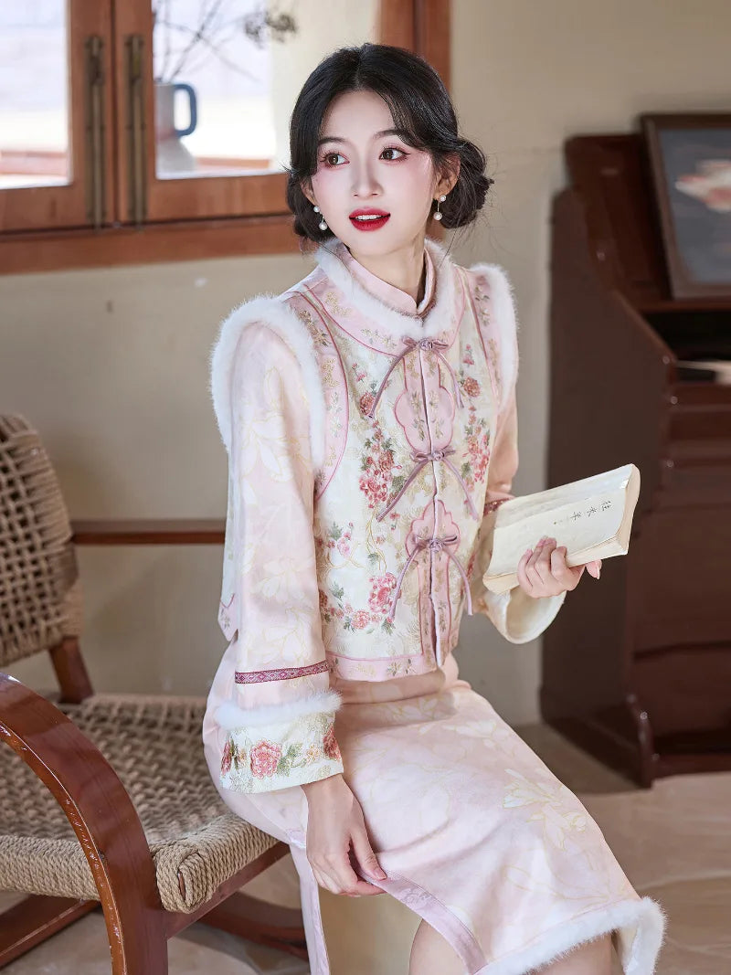 Elegant pink chinese new year cheongsam with embroidered vest and warm fleece lining