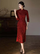 Chinese qipao wedding red dress set, long-sleeve cheongsam bridal gown for autumn and winter engagement, tea ceremony, and wedding celebrations
