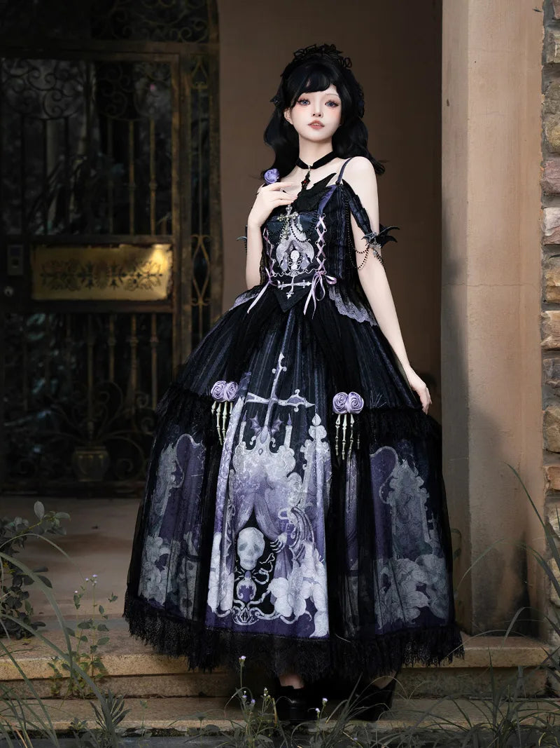 Elegant gothic lolitia dress set with lace top and dark Cal-style skirt, inspired by gothic fashion and Lolita aesthetics.