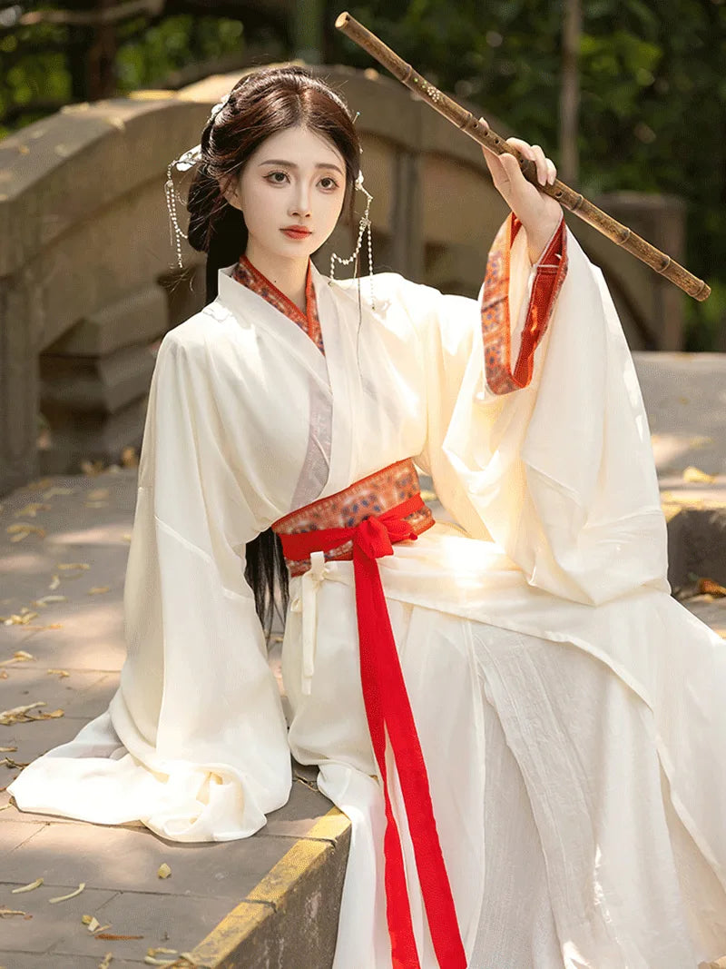 Han Dynasty hanfu outfit with Wei Jin style straight-hem robe for women suitable for work and daily wear