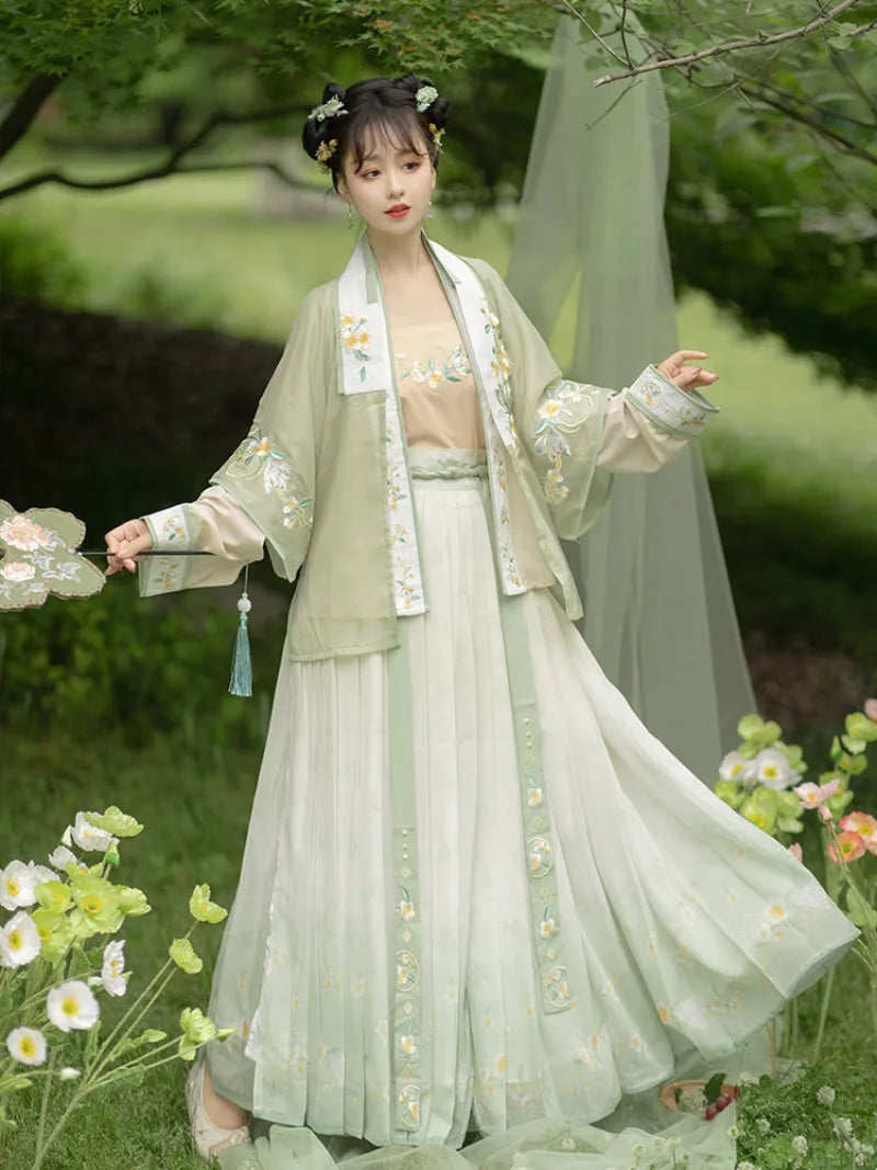 Hanfu clothing china Song dynasty summer short top and camisole set