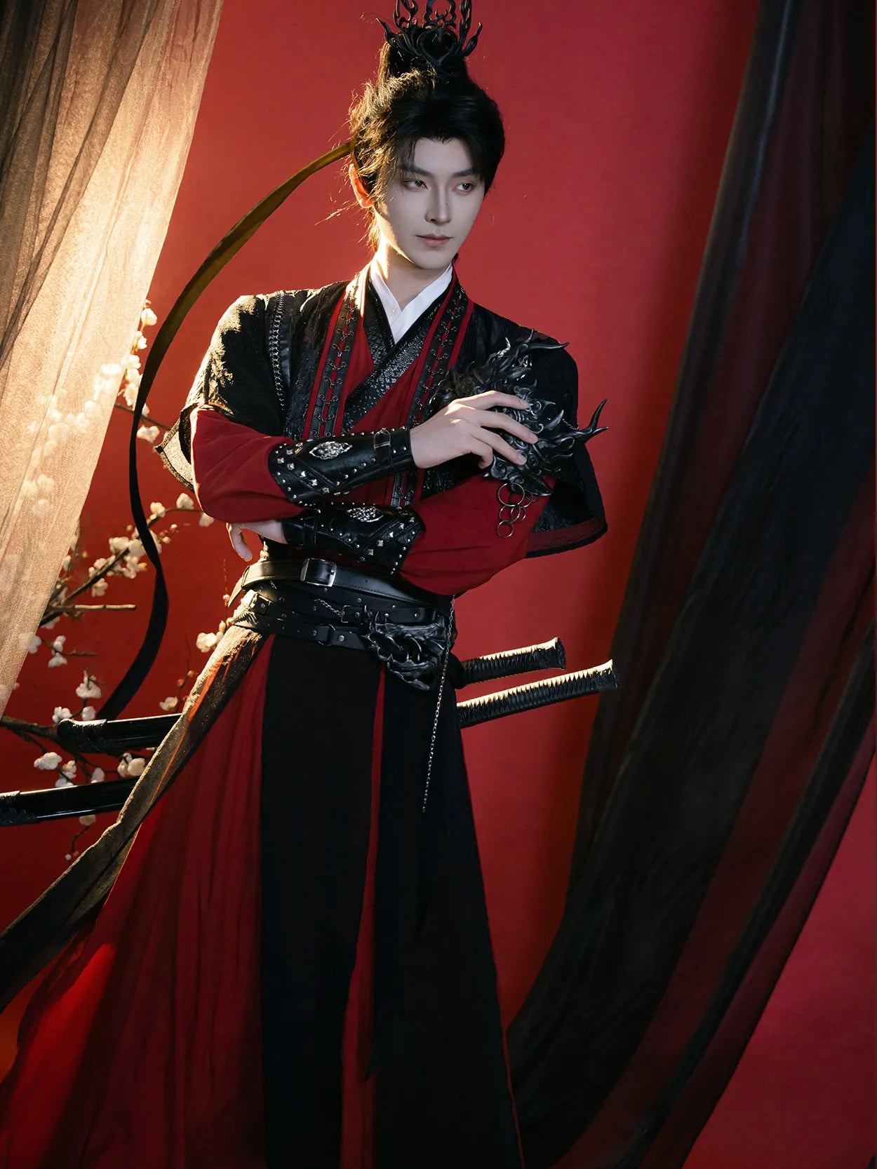 Black Red Wuxia Style Hanfu Male Clothing – Warrior Inspired Ancient Chinese Outfit