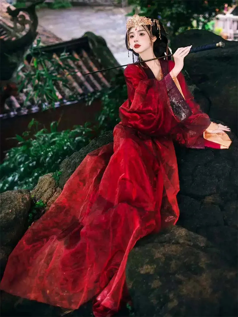 red Hanfu female Warring States robe with cross-collar and wide sleeves, elegant subtle patterns traditional Chinese clothing