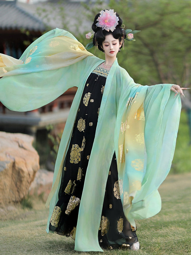 Gold Print Qixiong Ruqun Tang Hanfu Set for Women