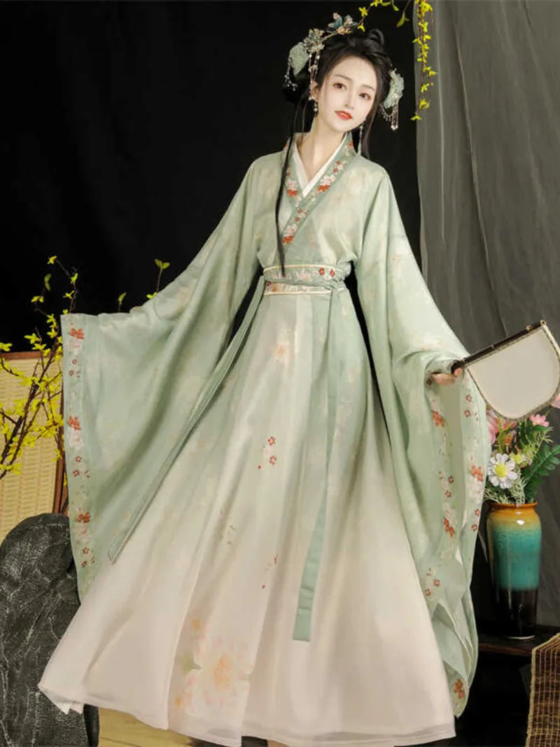 Hanfu Han Dynasty Style | Beautiful Qi Waist Ruqun Dress