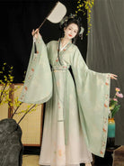 Elegant Hanfu Han Dynasty Qi-waist Ruqun for women with flowing wide sleeves and fairy-like traditional Chinese style