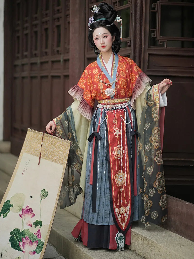 Hanfu in Chinese | Traditional Hanfu Dress for Spring & Autumn