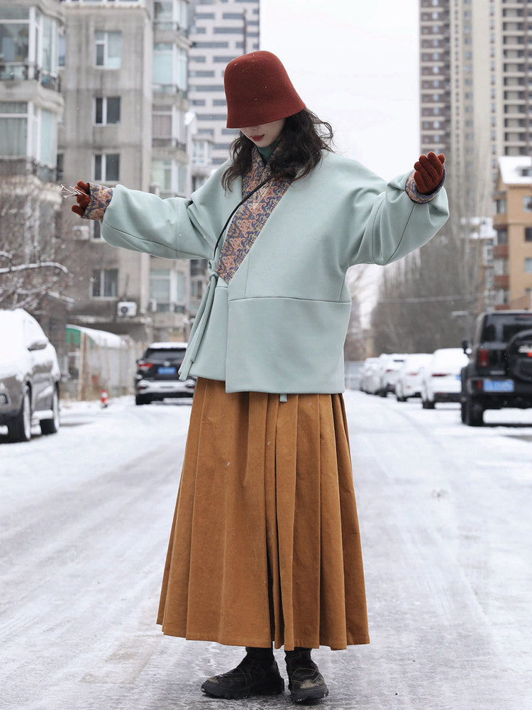 Frost Bloom Modern Hanfu Outfit – Cozy Daily Wear Set for Women